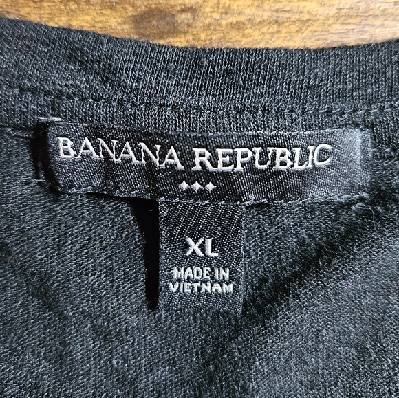 NWOT Banana Republic Factory Linen Blend Scoop V-neck Cap Sleeve Black Tee XL - Picture 4 of 5